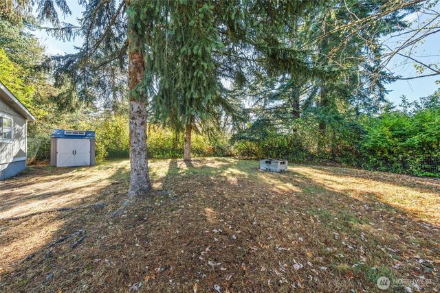 8517 Thuja Avenue SE, Yelm, WA 98597
