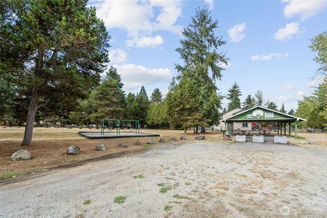 8517 Thuja Avenue SE, Yelm, WA 98597