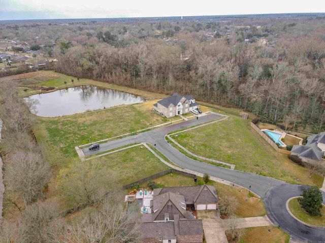 14144 Kimbleton Ave, Saint George, LA 70817