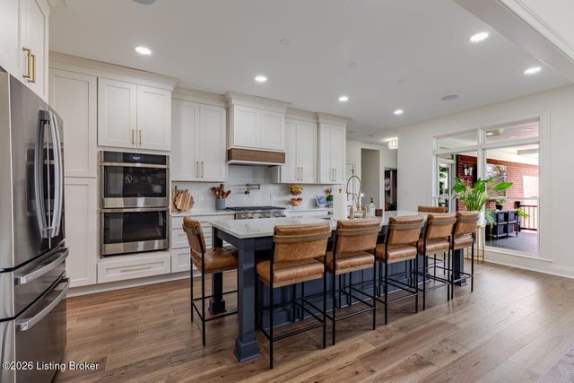 1101 Driftwood Ln, Elizabethtown, KY 42701