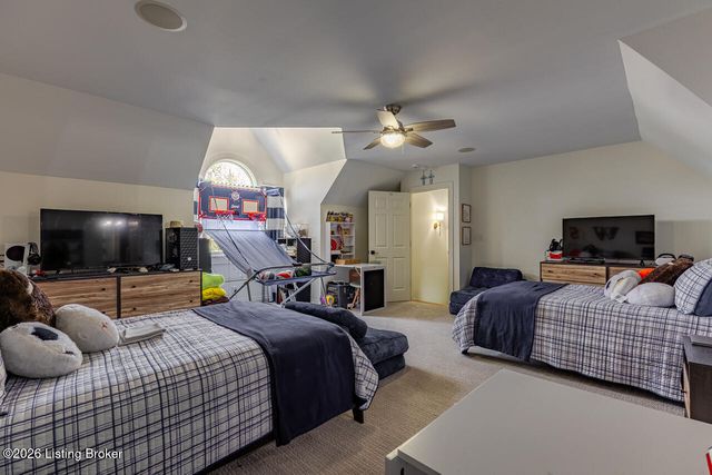 1101 Driftwood Ln, Elizabethtown, KY 42701