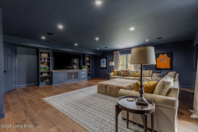 1101 Driftwood Ln, Elizabethtown, KY 42701