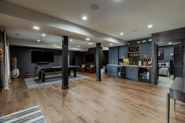 1101 Driftwood Ln, Elizabethtown, KY 42701