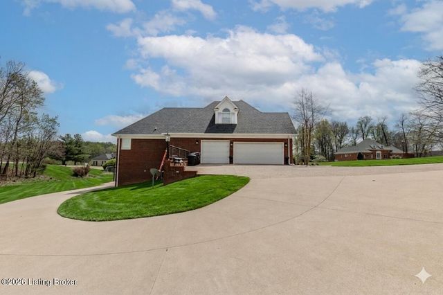 1101 Driftwood Ln, Elizabethtown, KY 42701