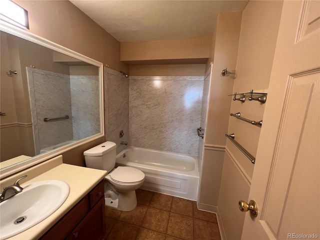 10150 E Virginia Avenue 19-106, Denver, CO 80247