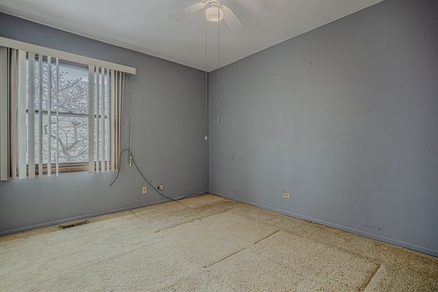 794 Stillwater Court, Lake Zurich, IL 60047