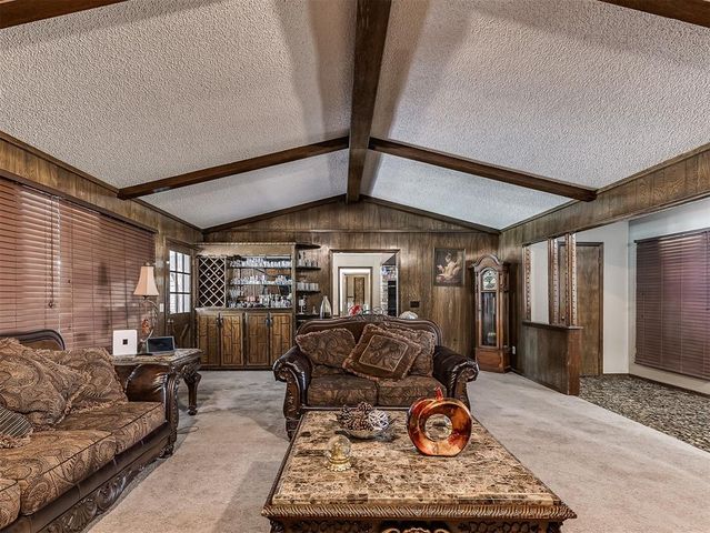 600 Rancho Estates Boulevard, Yukon, OK 73099