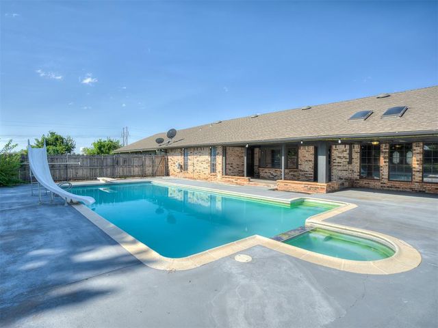 600 Rancho Estates Boulevard, Yukon, OK 73099