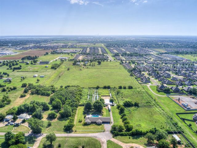 600 Rancho Estates Boulevard, Yukon, OK 73099