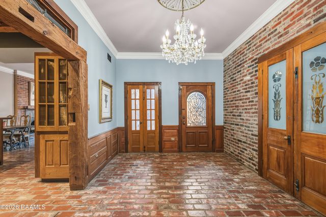 12 Bayside Drive, Lafayette, LA 70508