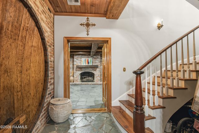 12 Bayside Drive, Lafayette, LA 70508