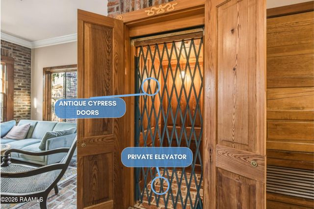 12 Bayside Drive, Lafayette, LA 70508