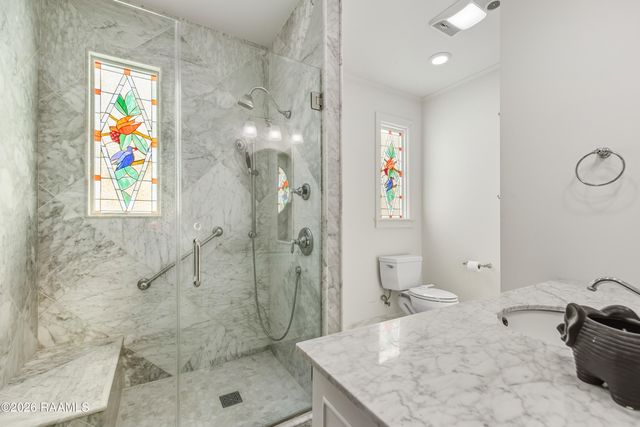 12 Bayside Drive, Lafayette, LA 70508