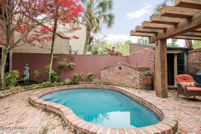 12 Bayside Drive, Lafayette, LA 70508