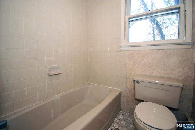 398 Fern Street, Twp Of Washington, NJ 07676