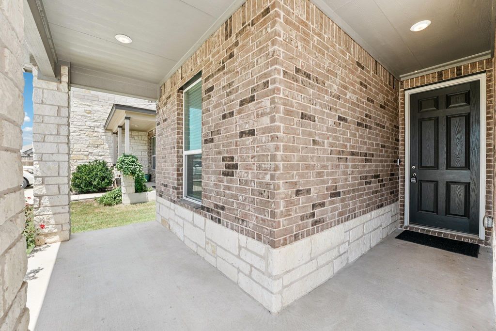 113 Uncle Billy WAY, Jarrell, TX 76537