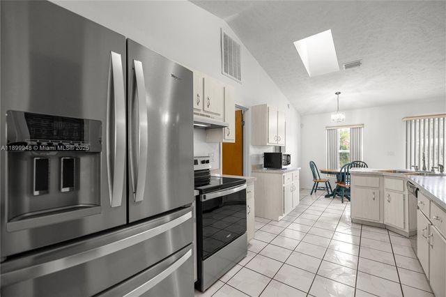 2521 NW 45th, Ocala, FL 34475