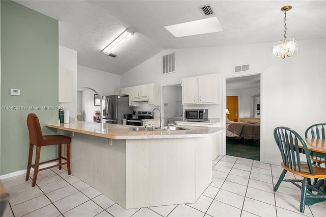 2521 NW 45th, Ocala, FL 34475