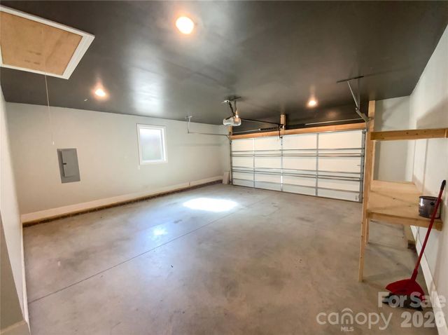 429 Old Speedway Drive NW, Concord, NC 28027