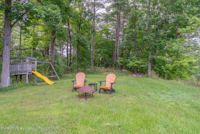 542 Blue Mountain Road, Saugerties, NY 12477