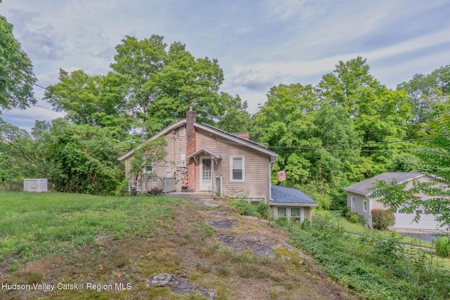 542 Blue Mountain Road, Saugerties, NY 12477