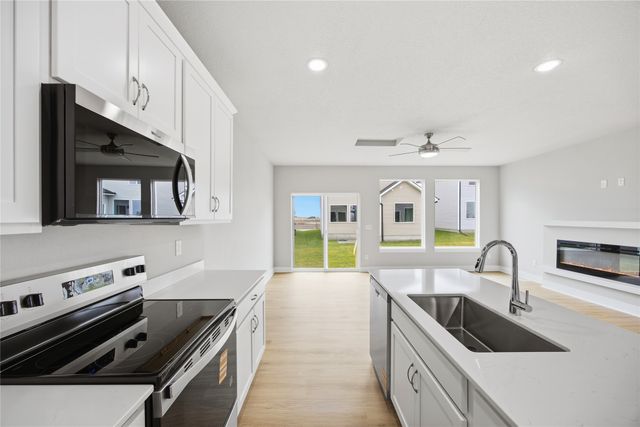 1432 NW 3rd Lane, Grimes, IA 50111