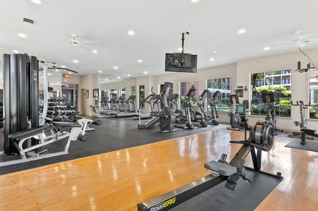 2400 Mccue Road 312, Houston, TX 77056