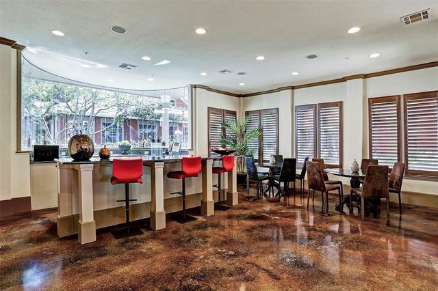 2400 Mccue Road 312, Houston, TX 77056