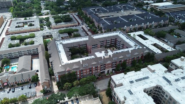 2400 Mccue Road 312, Houston, TX 77056