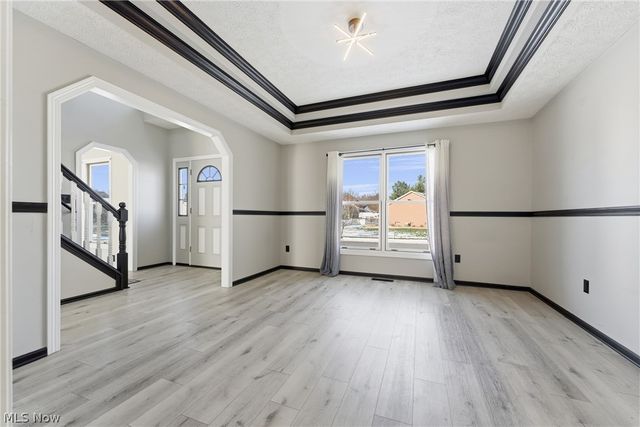 1516 Wisteria Avenue SW, Hartville, OH 44632