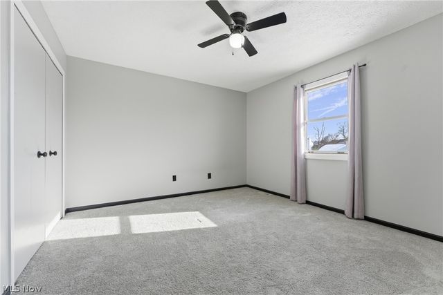 1516 Wisteria Avenue SW, Hartville, OH 44632