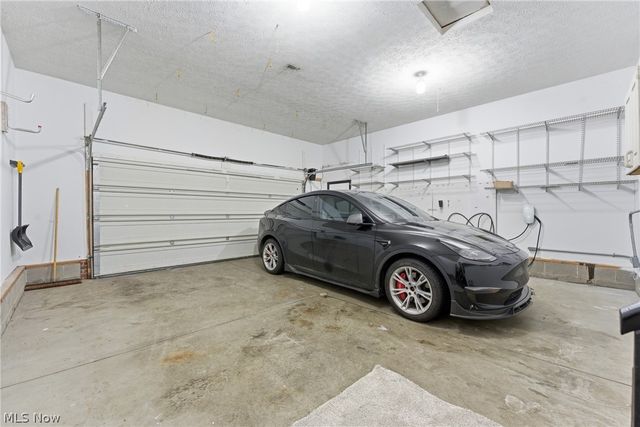 1516 Wisteria Avenue SW, Hartville, OH 44632