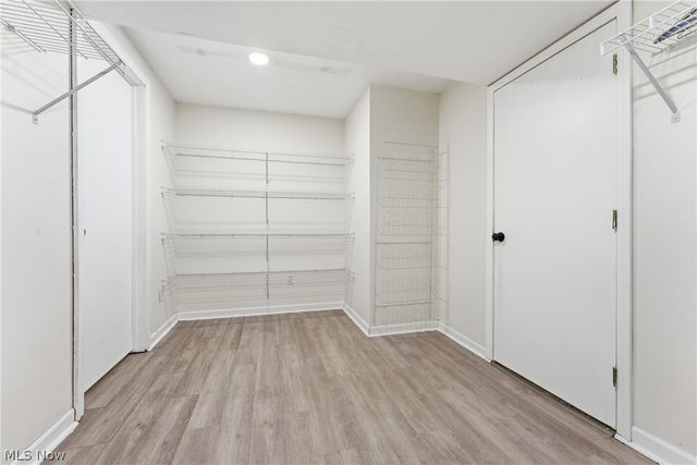 1516 Wisteria Avenue SW, Hartville, OH 44632