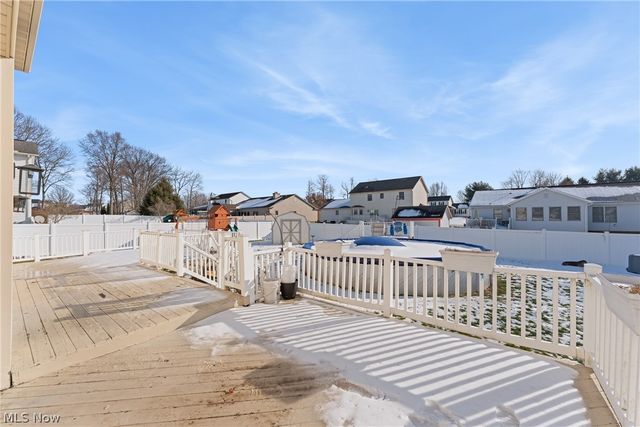 1516 Wisteria Avenue SW, Hartville, OH 44632