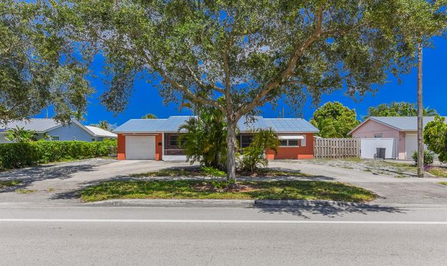 928 Prosperity Farms Road, North Palm Beach, FL 33408