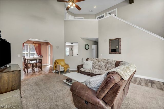 850 Fairway Drive, Howard, OH 43028