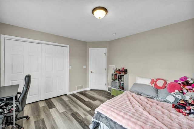 850 Fairway Drive, Howard, OH 43028