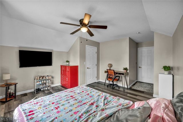 850 Fairway Drive, Howard, OH 43028