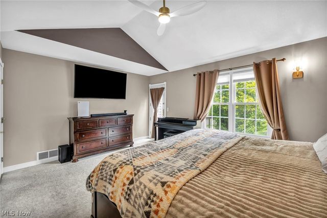 850 Fairway Drive, Howard, OH 43028