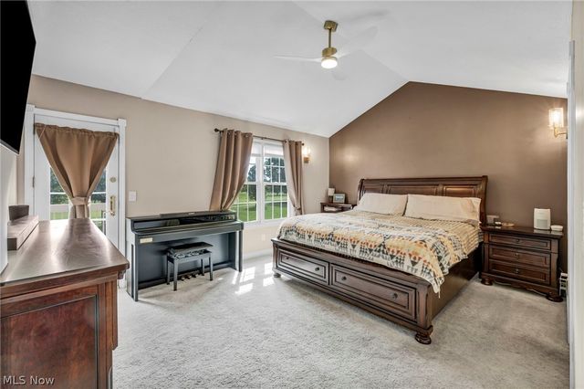 850 Fairway Drive, Howard, OH 43028