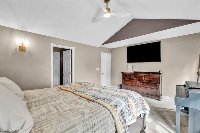 850 Fairway Drive, Howard, OH 43028