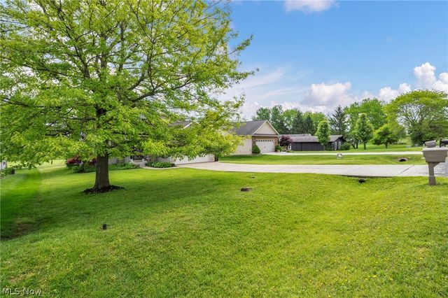 850 Fairway Drive, Howard, OH 43028