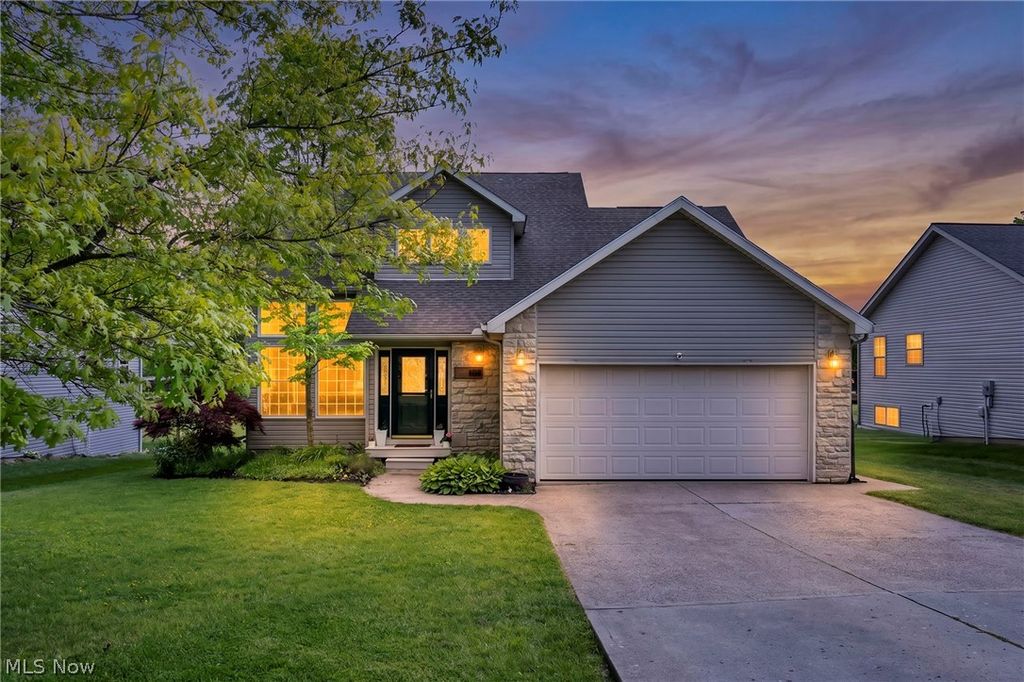 850 Fairway Drive, Howard, OH 43028