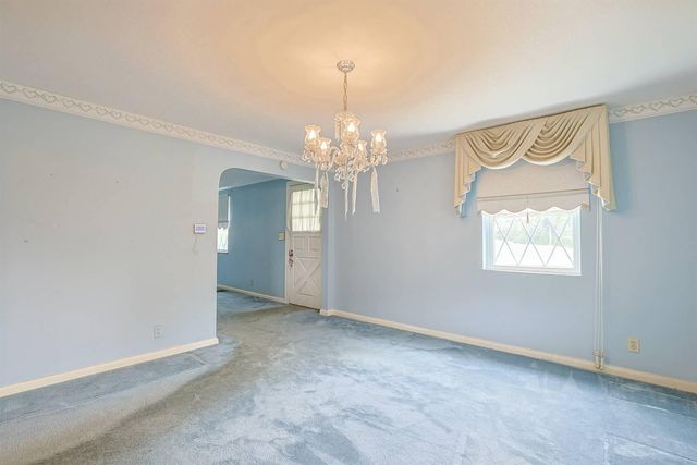 333 Bonnie Leslie Avenue, Bellevue, KY 41073