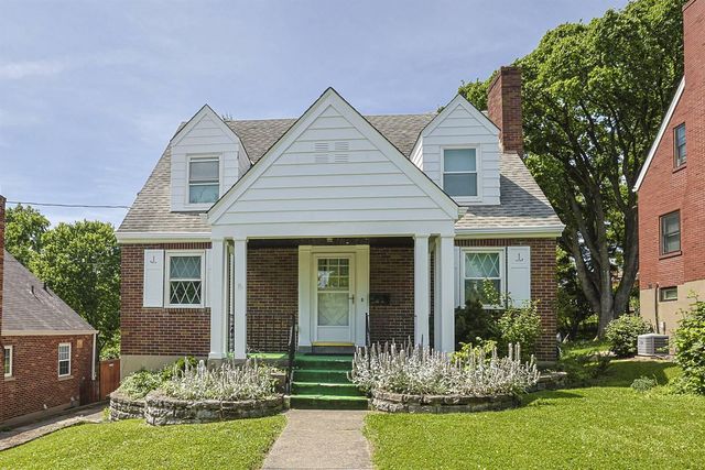 333 Bonnie Leslie Avenue, Bellevue, KY 41073