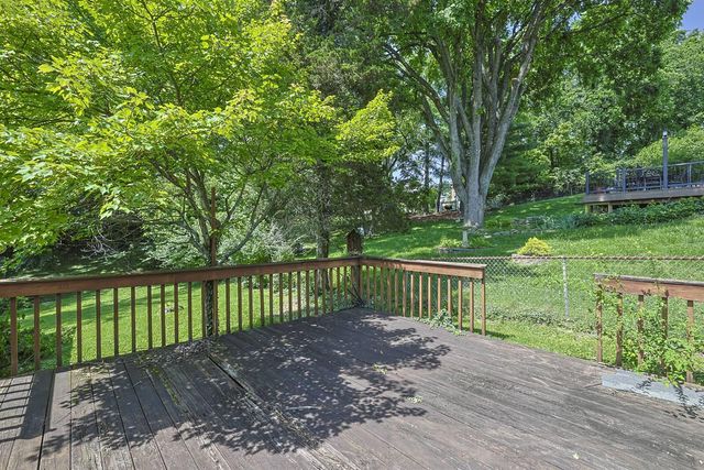 333 Bonnie Leslie Avenue, Bellevue, KY 41073