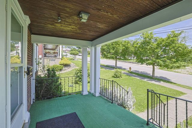333 Bonnie Leslie Avenue, Bellevue, KY 41073