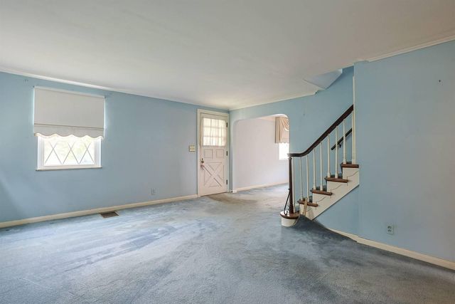 333 Bonnie Leslie Avenue, Bellevue, KY 41073