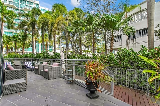 2950 NE 188th Street 150, Aventura, FL 33180