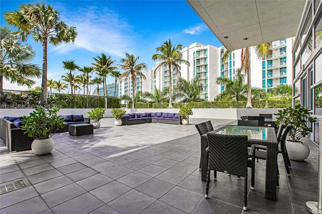 2950 NE 188th Street 150, Aventura, FL 33180